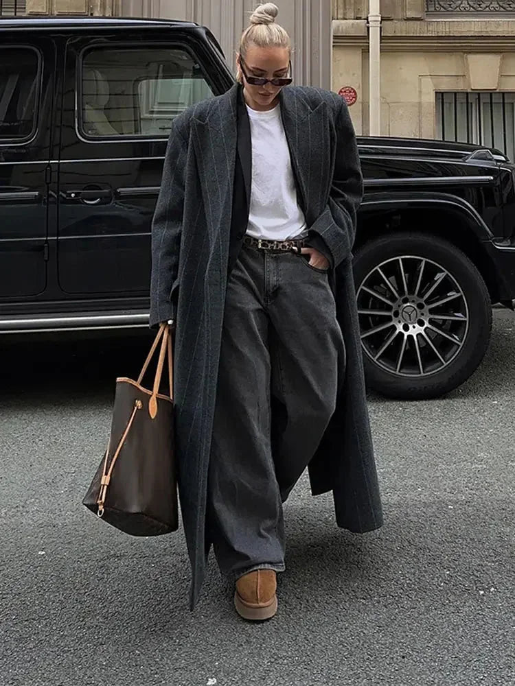 Manteau long femme élégant à rayures modernes