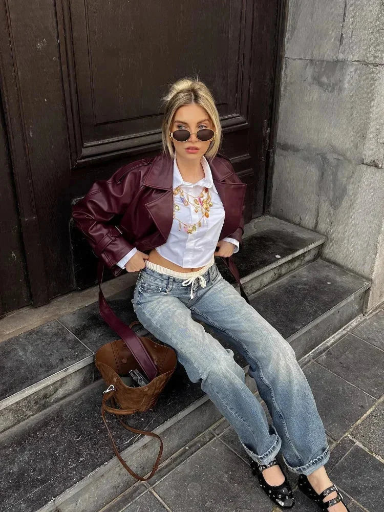 Manteau trench court bordeaux femme avec ceinture