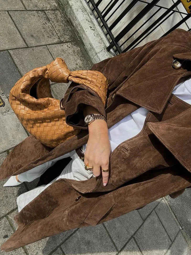 Manteau trench femme marron avec ceinture et revers