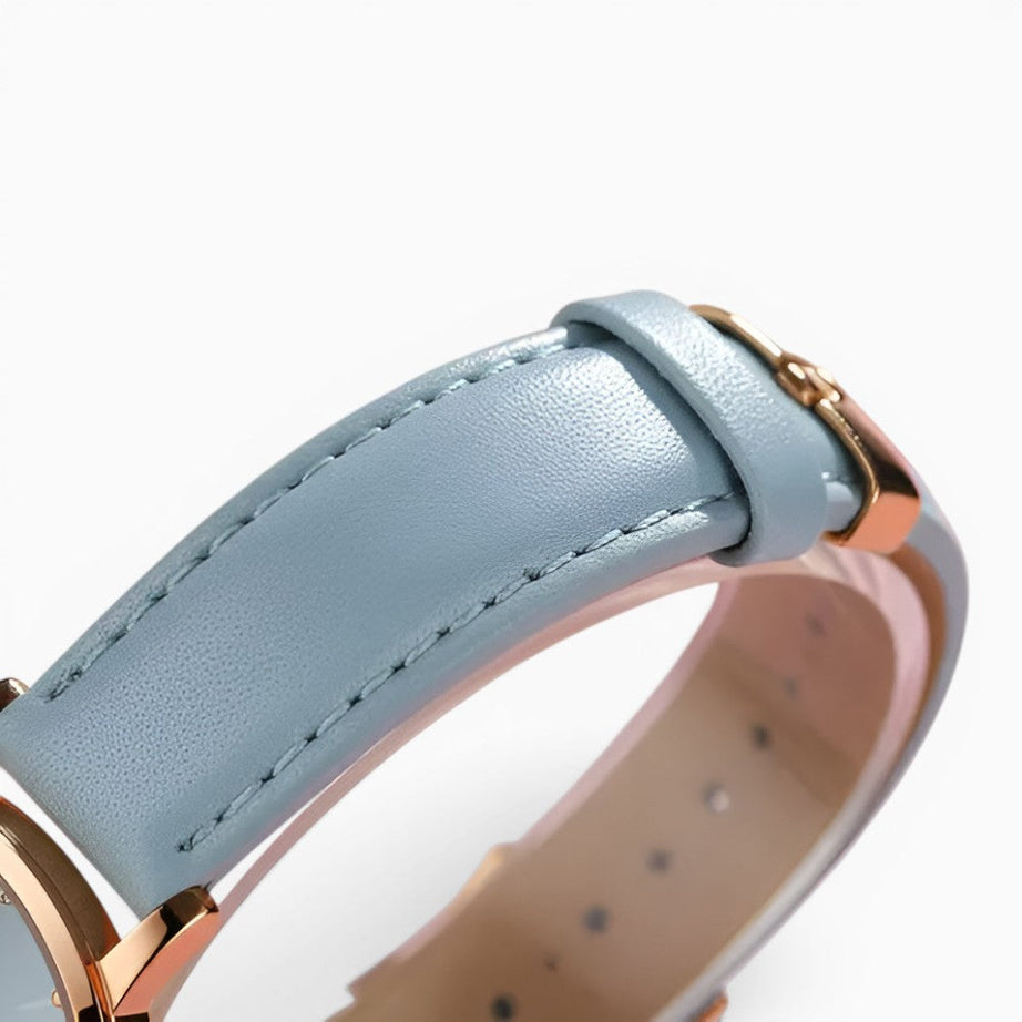 Montre Femme Fine Bracelet Cuir Bleu Ciel