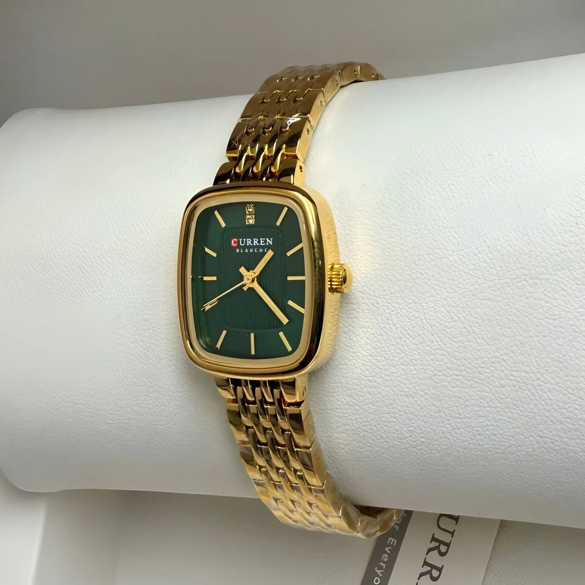 Montre Femme Dorée