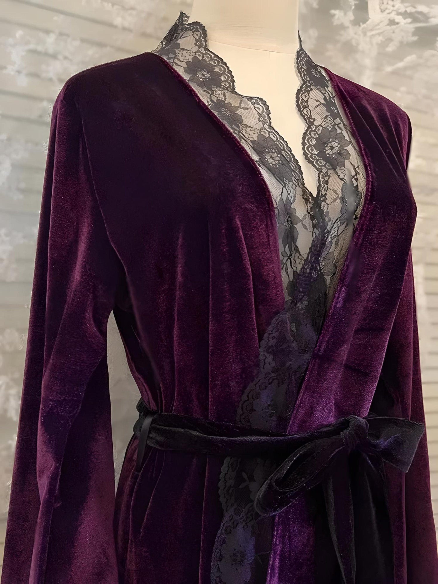 Eleganter Damenbademantel 