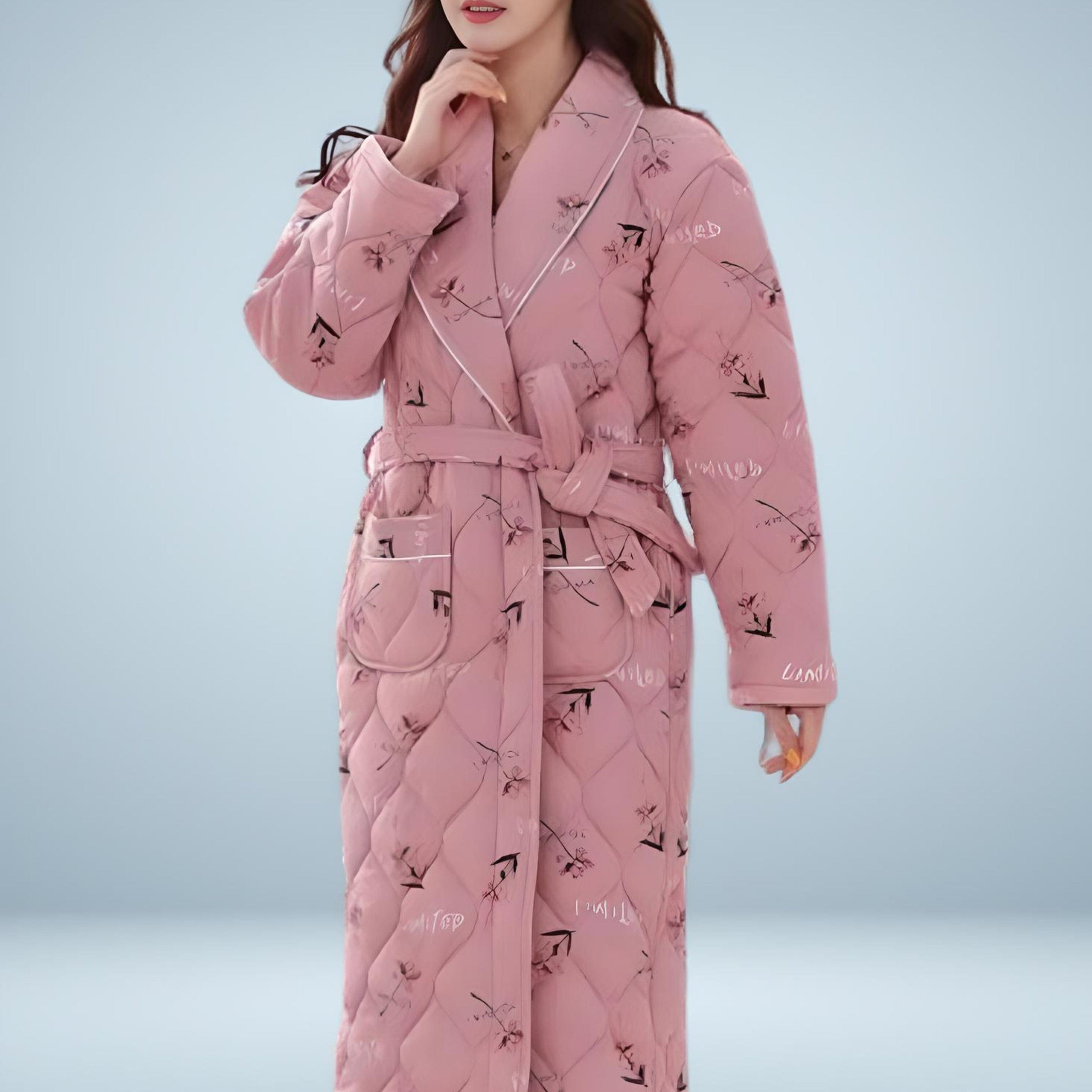 Gesteppter gemusterter Damenbademantel