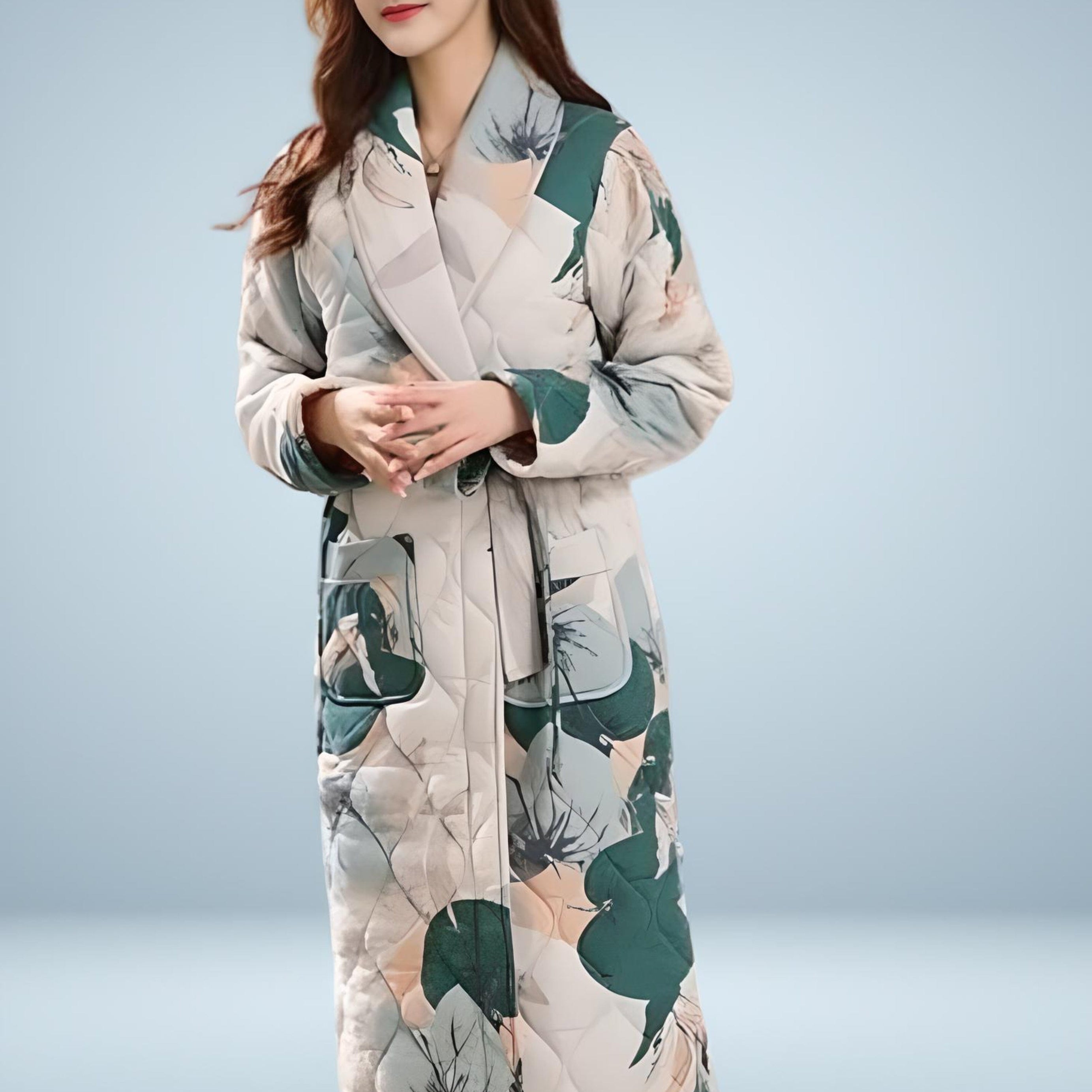 Gesteppter gemusterter Damenbademantel