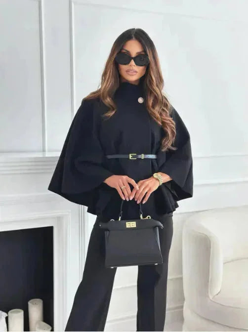 Poncho femme avec ceinture et manches évasées