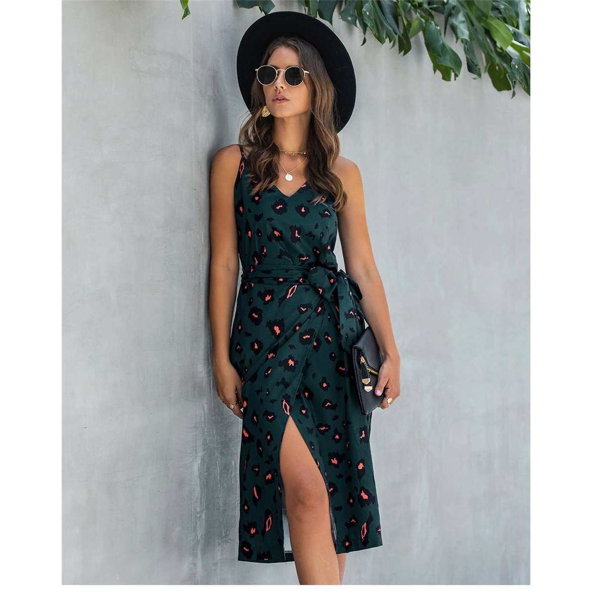 Dunkles böhmisches langes Kleid