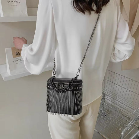 Sac à Frange Métallique Élégant