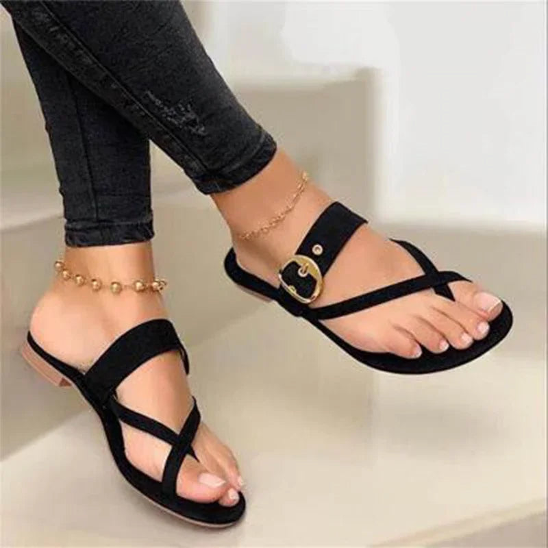 Sandale Style à Petit Talon avec Lanières Croisées
