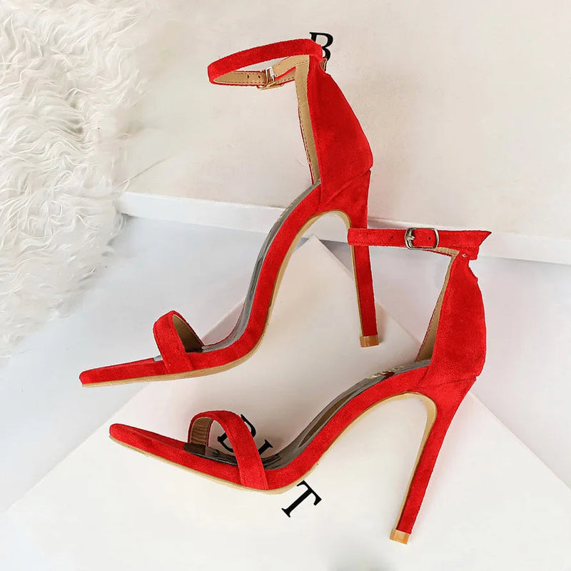 Sandale à Talon Femme Effet Daim et Élégante