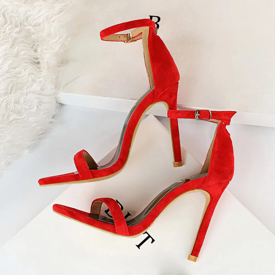 Sandale à Talon Femme Effet Daim et Élégante