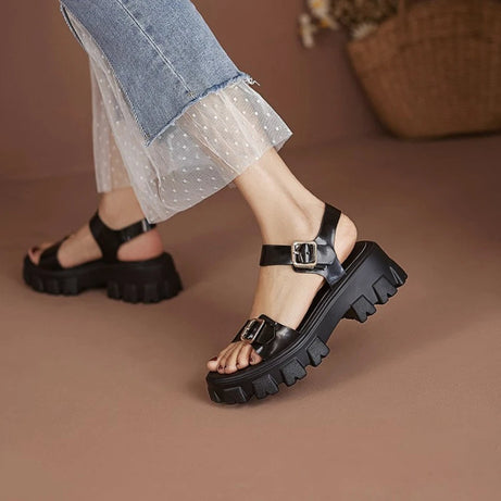 Sandale Talon Plateforme avec Double Fermeture à Boucle