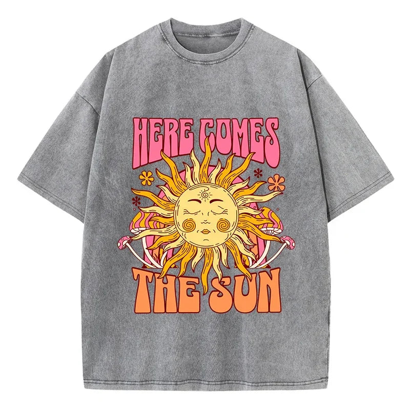 T-shirt HERE COMES THE SUN