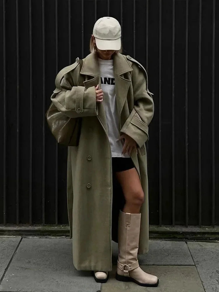 Trench coat long oversized femme à larges revers