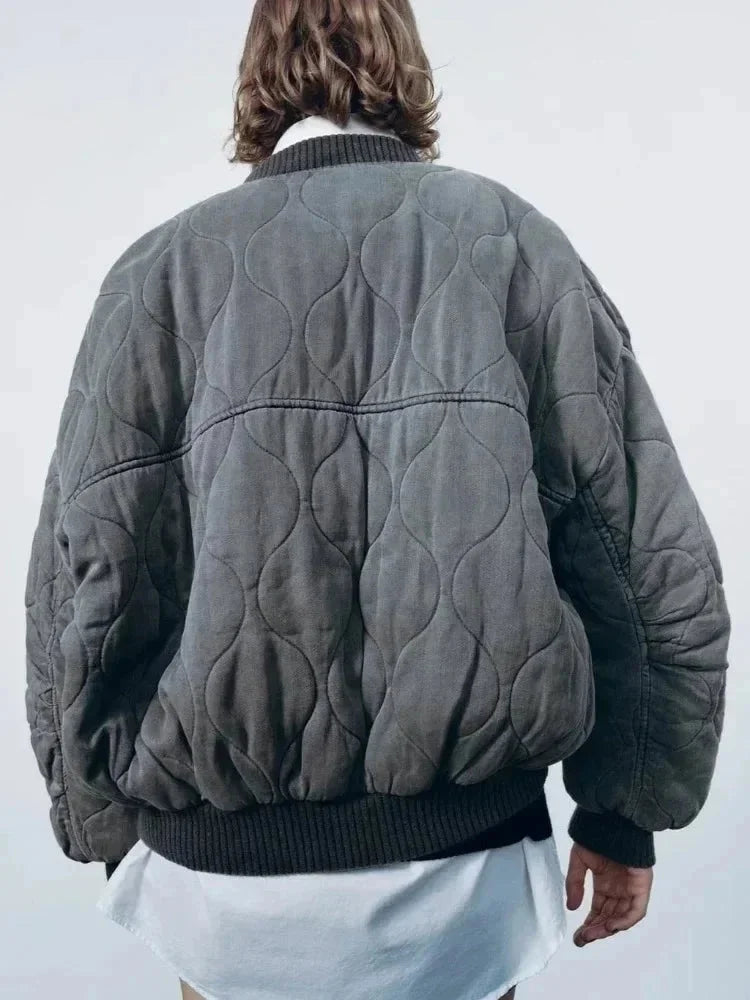 Veste bomber femme oversize matelassée avec boutons-pression