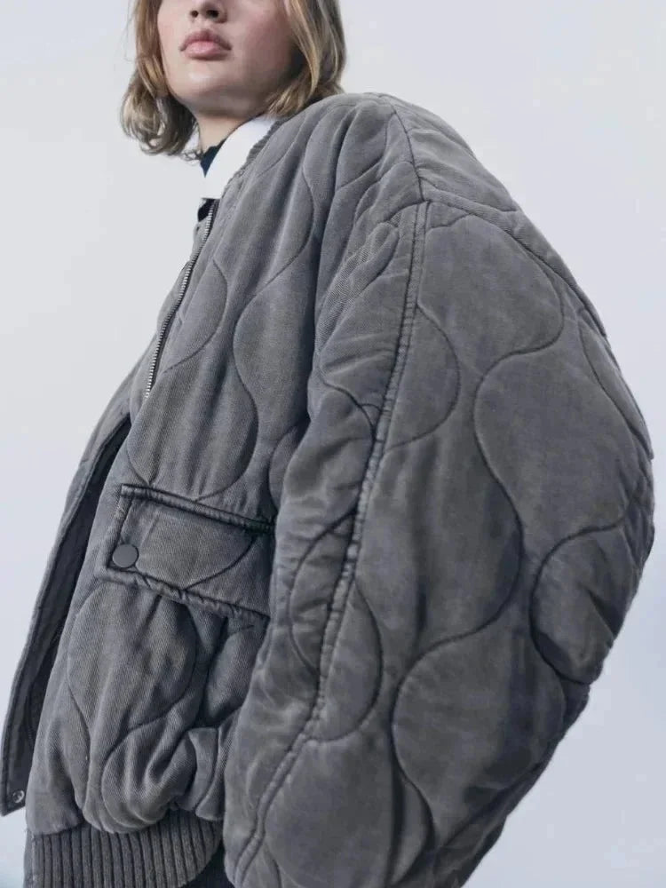 Veste bomber femme oversize matelassée avec boutons-pression