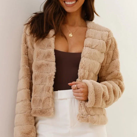 Veste courte femme en fausse fourrure à col ouvert