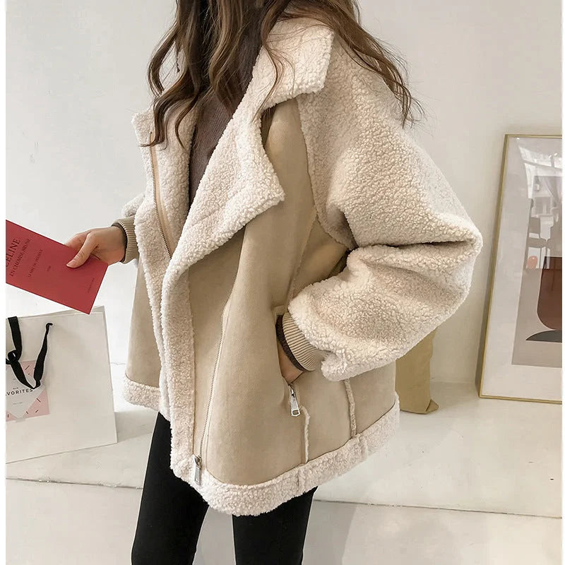 Veste en fourrure synthétique pour femmes à col large
