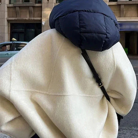 Veste femme à capuche avec rembourrage épais