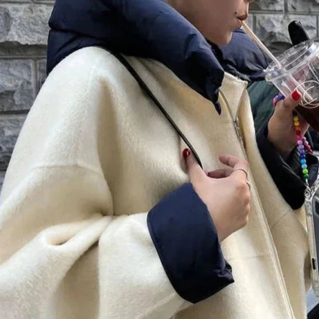 Veste femme à capuche avec rembourrage épais