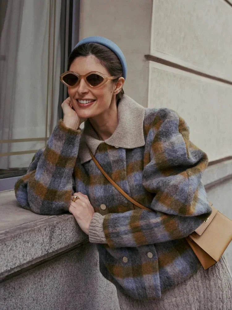 Veste femme à carreaux avec manches bouffantes grises