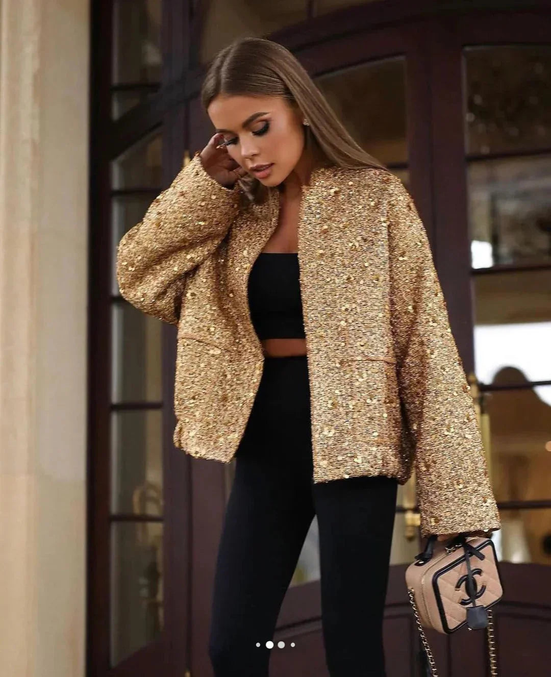 Veste femme chic à paillettes et coupe élégante