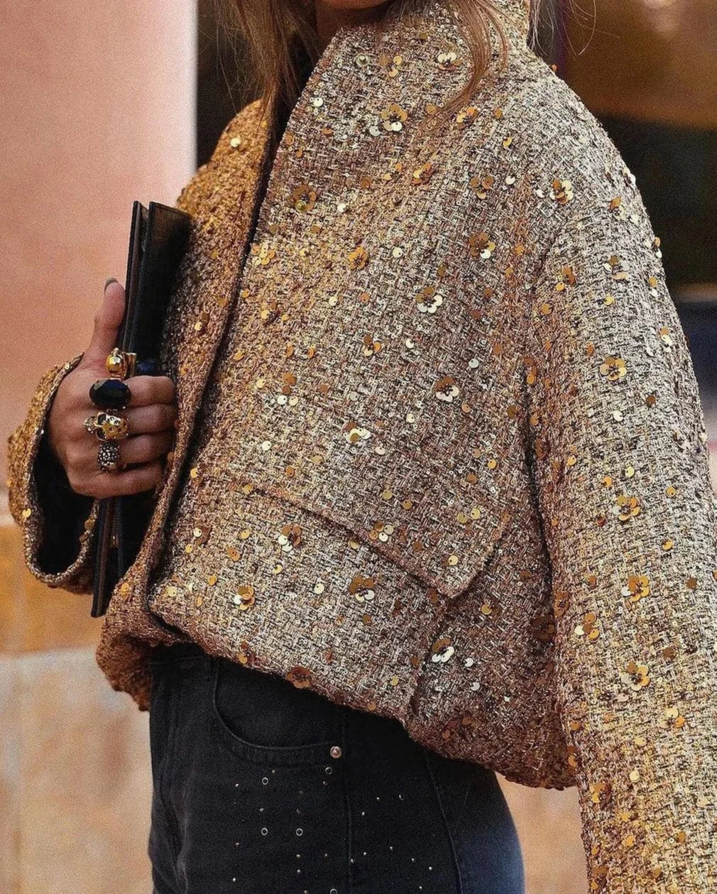 Veste femme chic à paillettes et coupe élégante