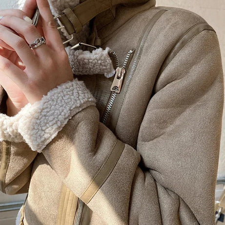 Veste femme en suédine avec doublure effet mouton
