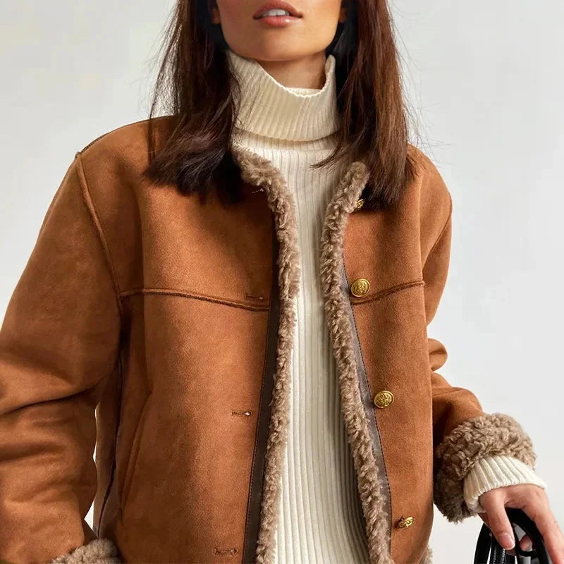 Veste femme marron en suédine avec boutons avant