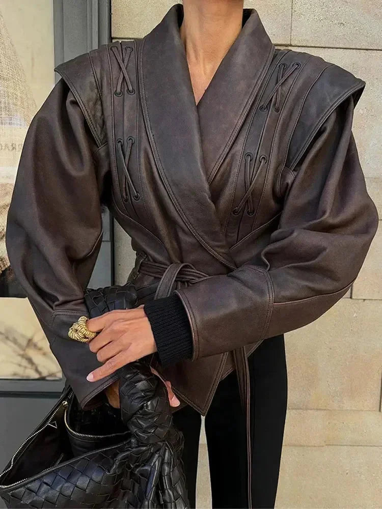 Veste femme marron foncé ceinturée coupe ajustée