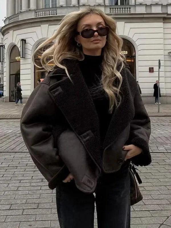 Veste femme marron foncé effet mouton avec grands revers