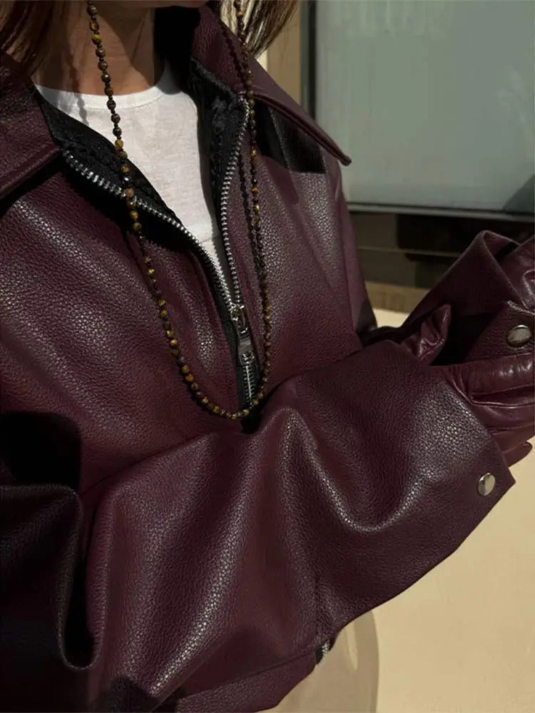 Veste en cuir vegan pour femme - Style moderne et audacieux