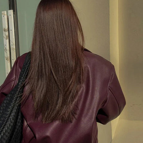 Veste en cuir vegan pour femme - Style moderne et audacieux