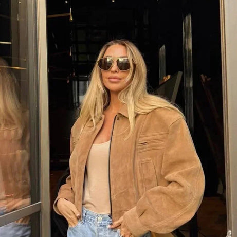 Veste femme suédine marron courte avec zip et poches