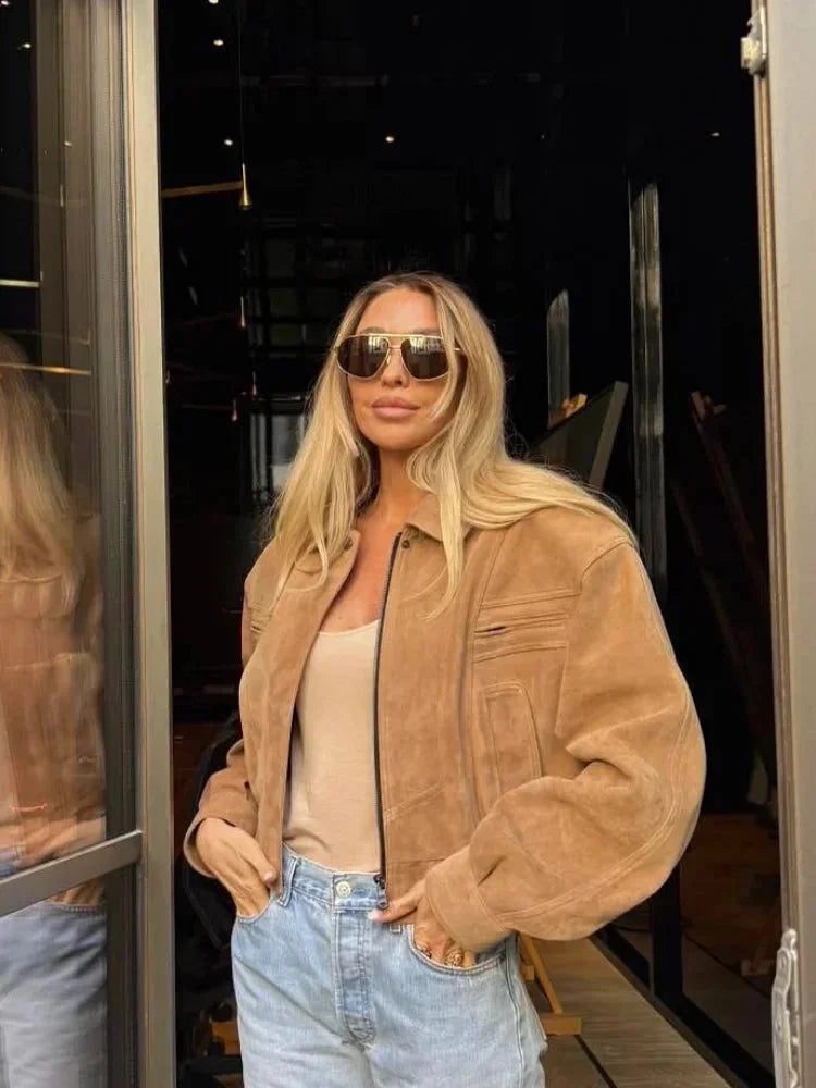 Veste femme suédine marron courte avec zip et poches