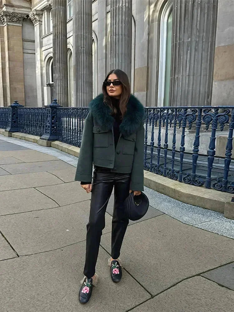 Veste femme vert foncé avec col en fausse fourrure