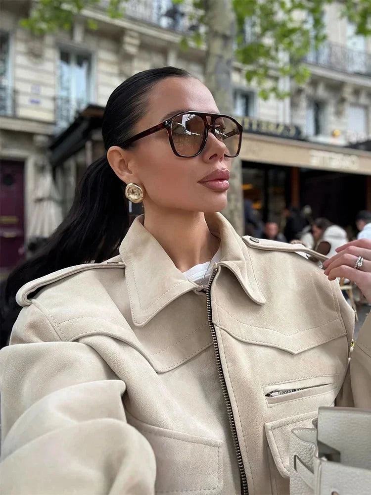 Veste trench courte beige à col à revers femme