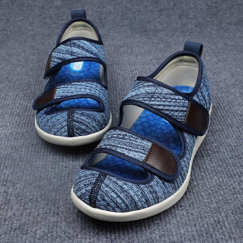 Lässige orthopädische Sandalen von Siral