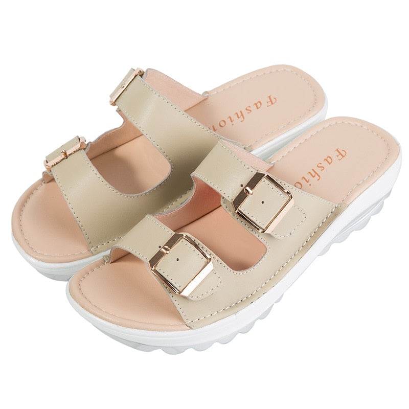 Lässige Sandalen für Damen