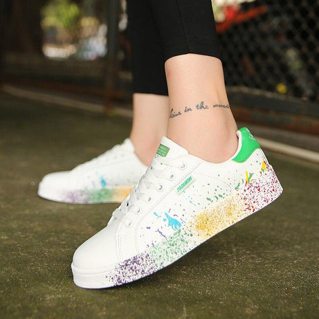 Baskets basses pour femmes Imprimé graffiti coloré - Noir