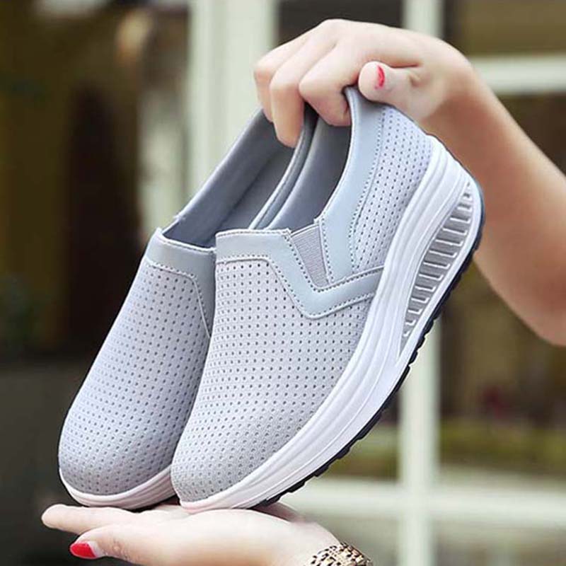 Vulkanisierte Damenschuhe von Charlie