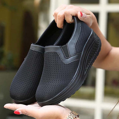 Vulkanisierte Damenschuhe von Charlie