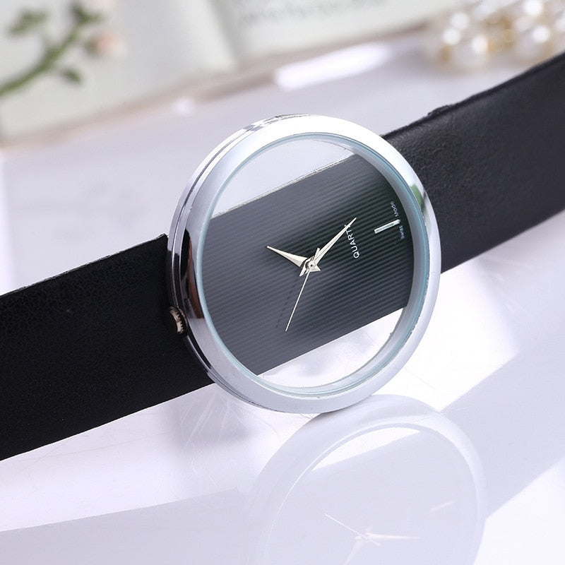 MONTRE NAOMI - Rouge