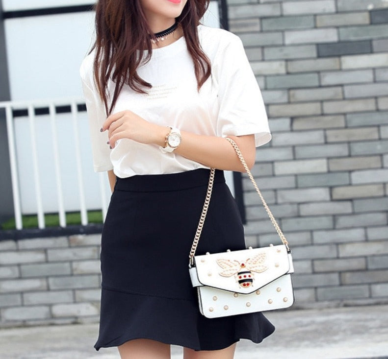 Bee beaded shoulder bag