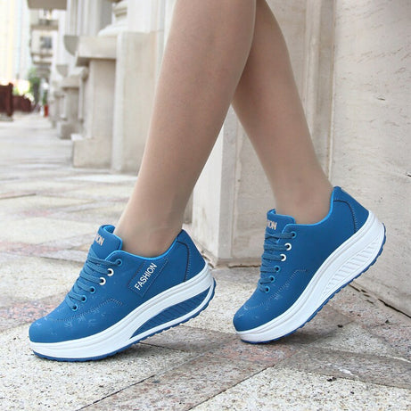 Chaussures orthopédiques  marche femme élégante