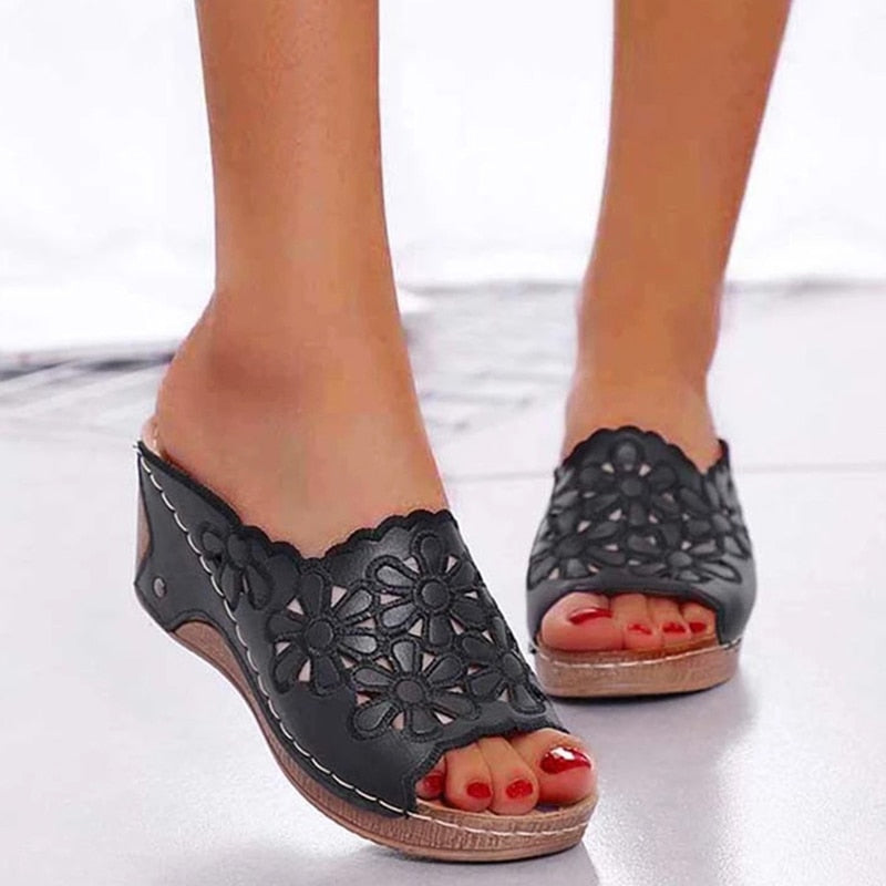 Orthopädische Retro-Keilsandalen für Damen