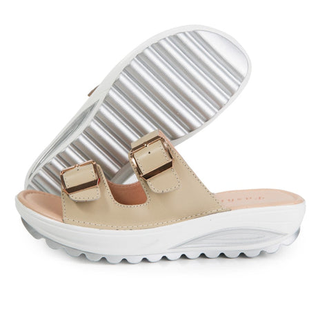 Hochwertige Keilsandalen