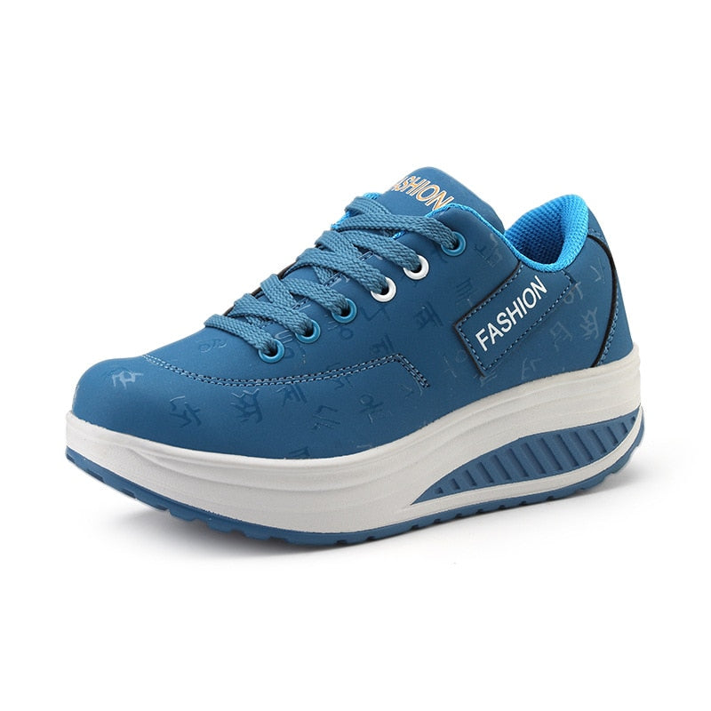 Chaussures orthopédiques  marche femme élégante