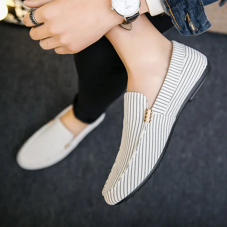 Flache, leichte und bequeme Schuhe für Herren – Somee