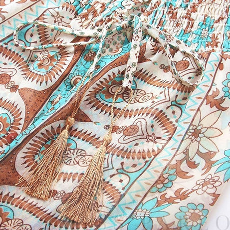 Böhmisches Ethno-Kleid