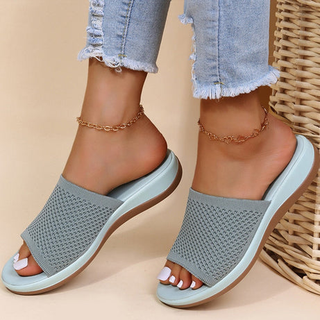 Flache Sommersandalen für Damen - Ludy